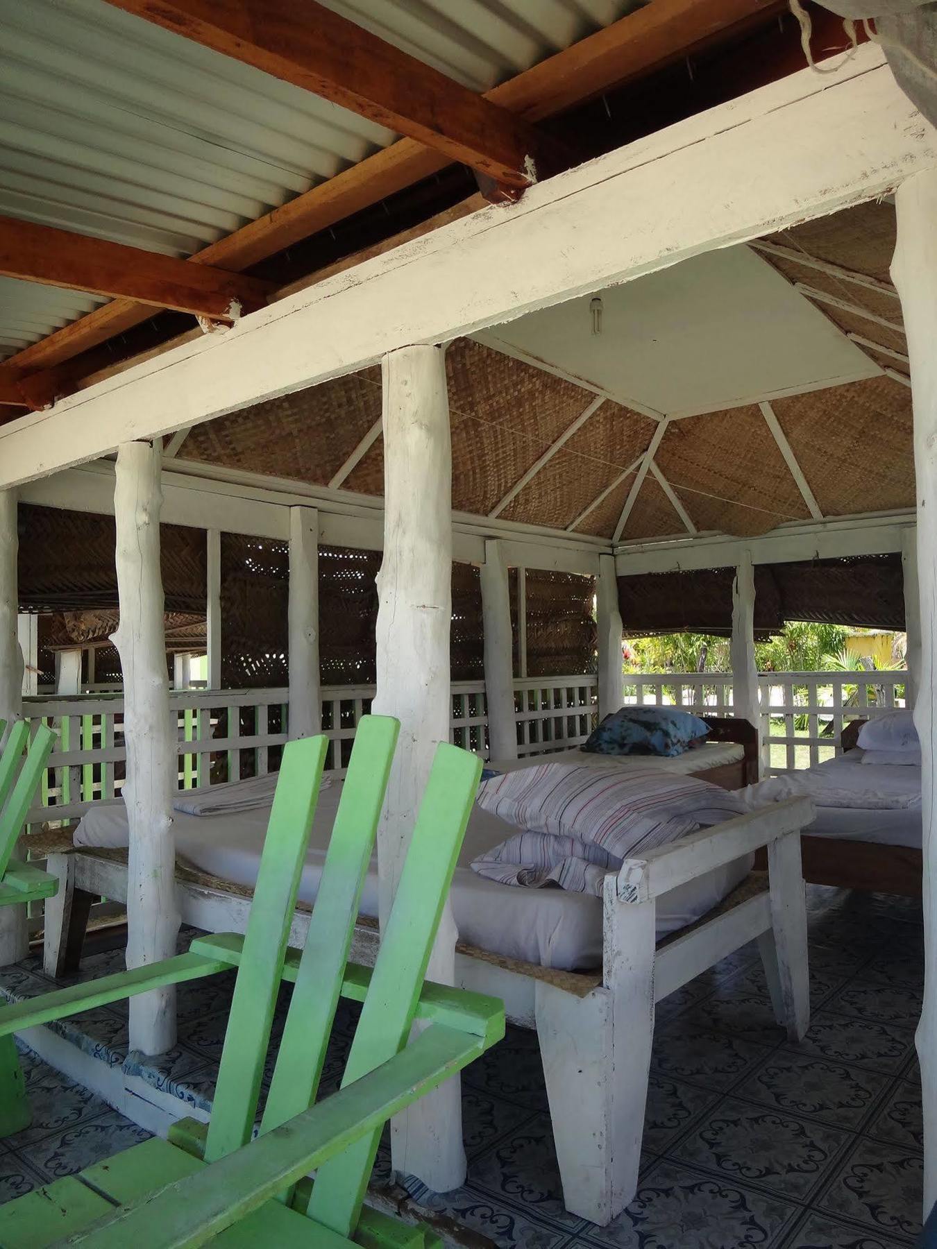 Tailua Beach Fales Manase Extérieur photo